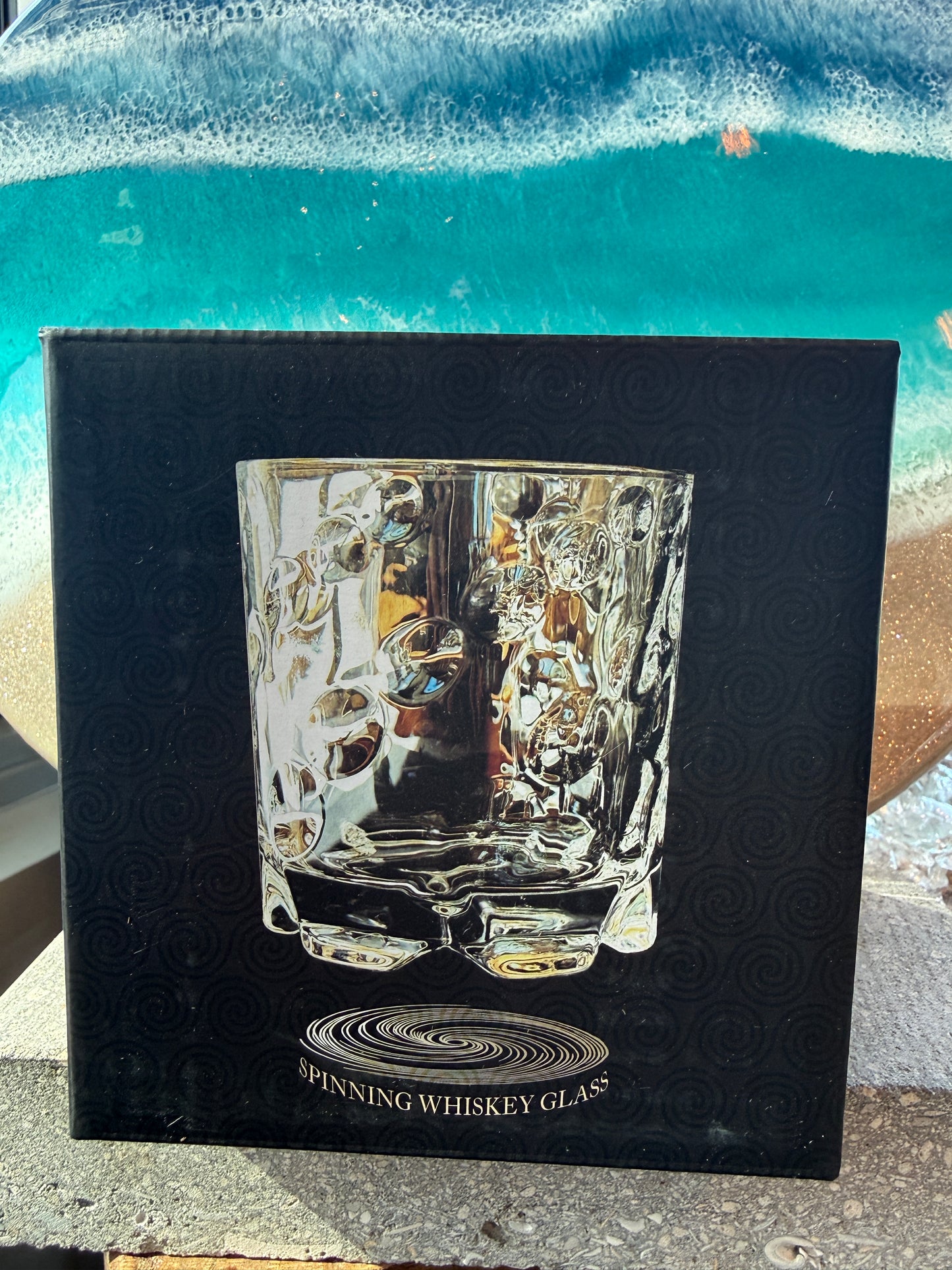 Spinning Whiskey Glass - Clear Dots