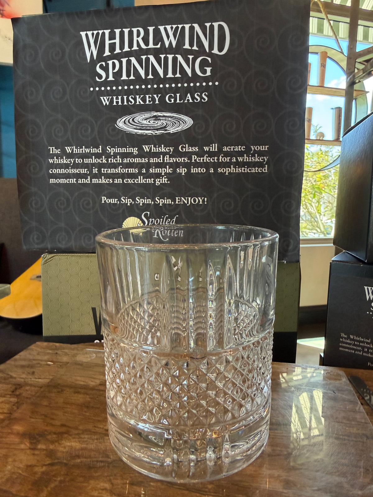 Whirlwind Spinning Cocktail Glass - Set of 4